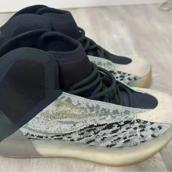 Adidas Yeezy Quantum Sea Teal GY7926 Basketball Shoes Size 9 1/2‎ main image 6